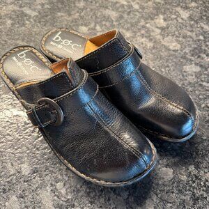 B.O.C. Born Concept women's Black ;leather mules/clogs sz 8